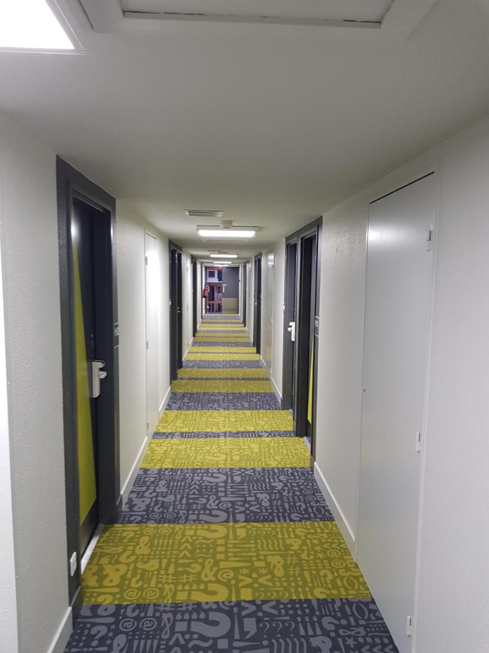Ibis Budget Saint Christol Les Ales Bagian luar foto